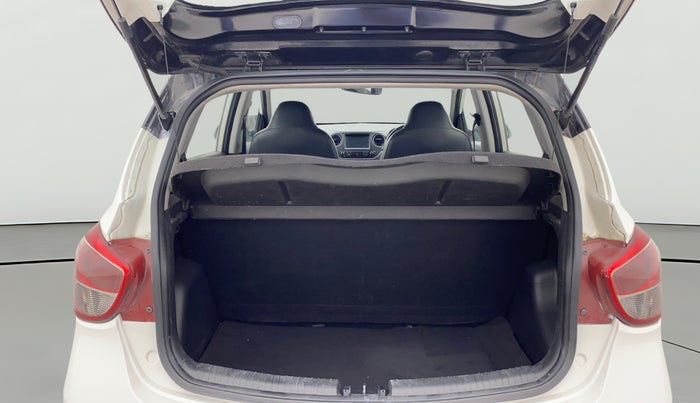 2018 Hyundai Grand i10 SPORTZ 1.2 KAPPA VTVT DUAL TONE, Petrol, Manual, 37,040 km, Boot Open Zoomed View