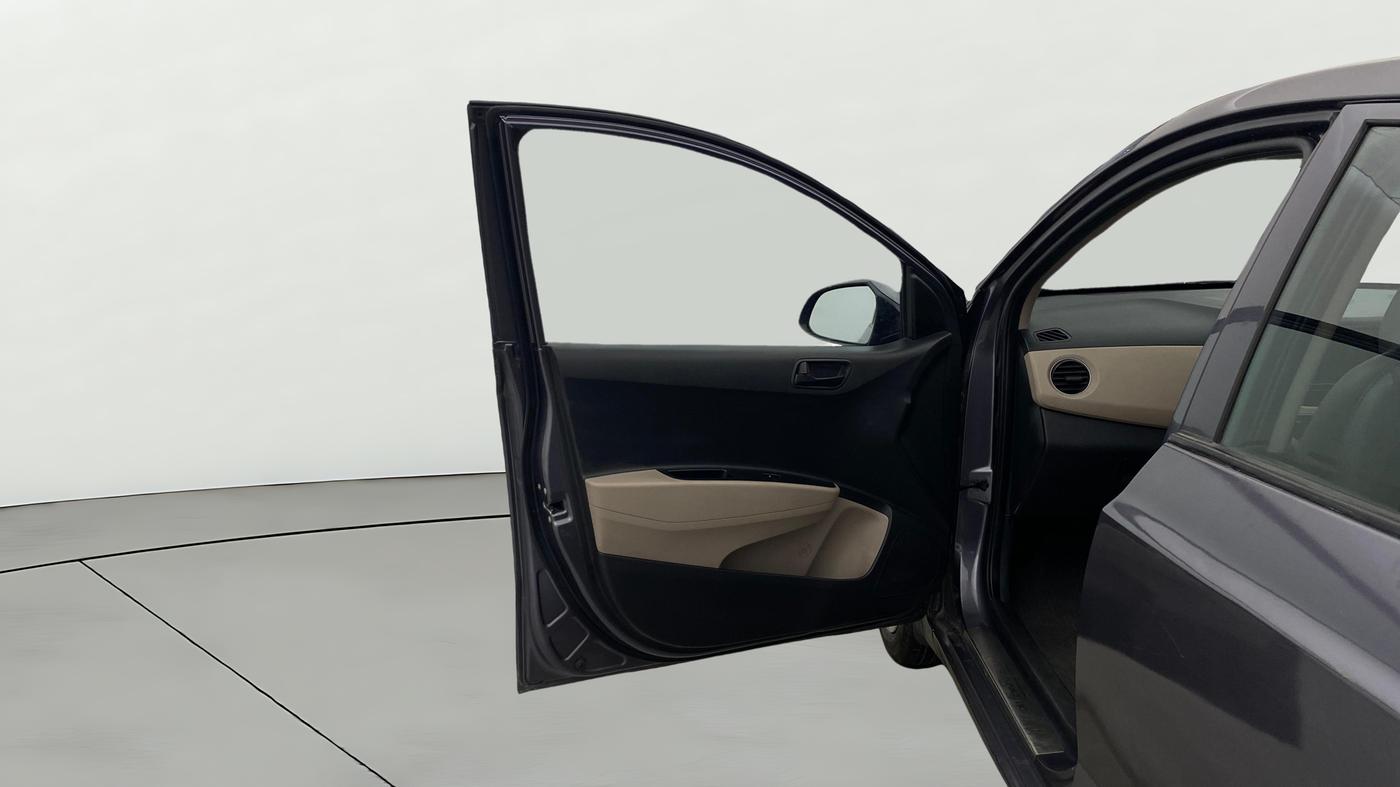 2018 Hyundai Grand i10 MAGNA AT 1.2 KAPPA VTVT, Petrol, Automatic, 29,891 km, LHS Front Door