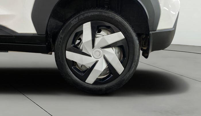 2024 Nissan MAGNITE  XE AMT EZ Shift, Petrol, Automatic, 33,642 km, Left Rear Wheel