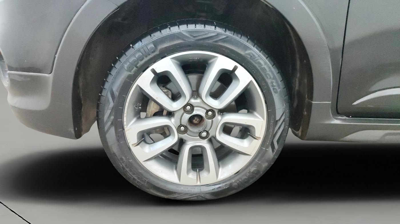 2018 Hyundai i20 Active 1.2 SX, Petrol, Manual, 1,07,643 km, Left Front Wheel
