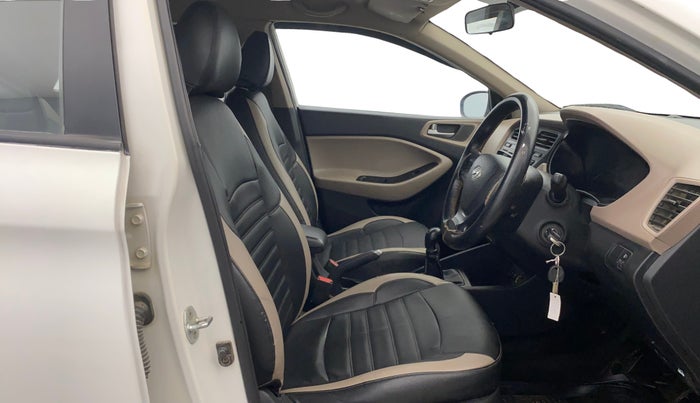 2015 Hyundai Elite i20 MAGNA 1.2, Petrol, Manual, 98,620 km, Right Side Front Door Cabin