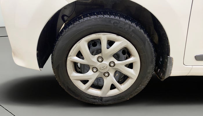 2017 Hyundai Grand i10 SPORTZ (O) 1.2 KAPPA VTVT, Petrol, Manual, 58,749 km, Left Front Wheel