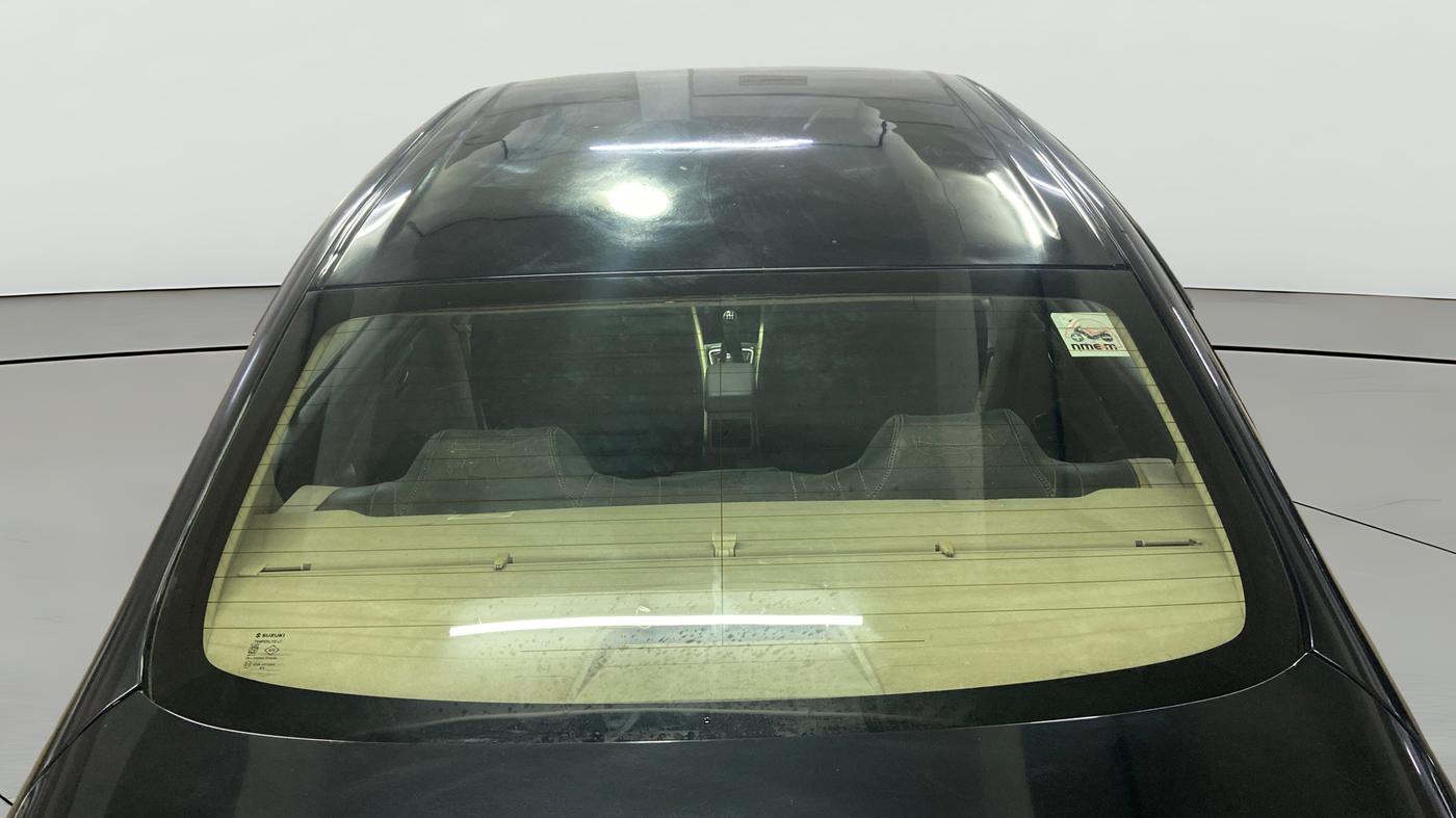 2017 Maruti Ciaz ZDI SHVS, Diesel, Manual, 64,319 km, Rear Windshield