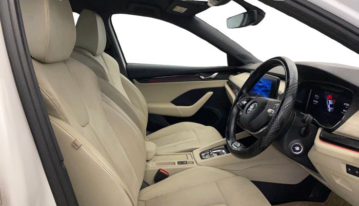 2022 Skoda Octavia STYLE 2.0, Petrol, Automatic, 47,591 km, Right Side Front Door Cabin