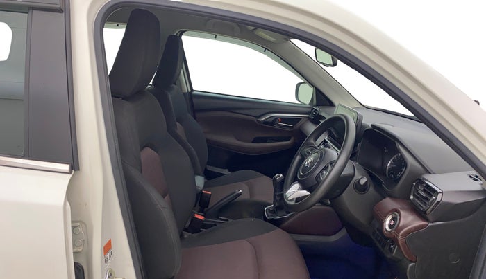 2023 Maruti Grand Vitara ZETA CNG, CNG, Manual, 24,566 km, Right Side Front Door Cabin