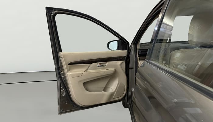 2019 Maruti Ertiga ZXI+ SHVS, Petrol, Manual, 87,662 km, LHS Front Door