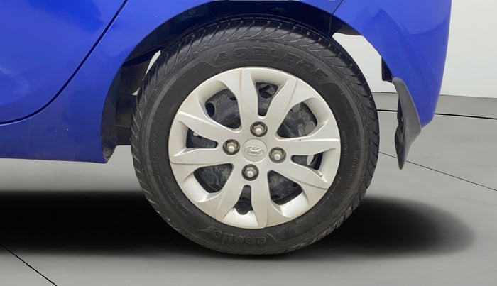 2015 Hyundai Eon MAGNA +, Petrol, Manual, 10,735 km, Left Rear Wheel