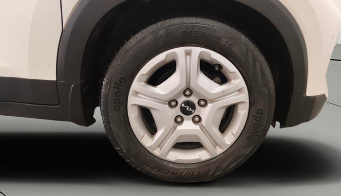 2021 KIA SONET HTK PLUS 1.2, Petrol, Manual, 42,005 km, Right Front Wheel