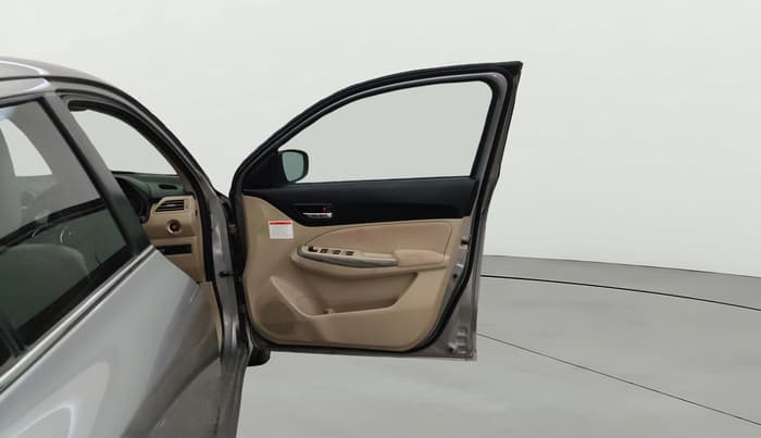 2022 Maruti Dzire ZXI CNG, CNG, Manual, 45,721 km, RHS Front Door