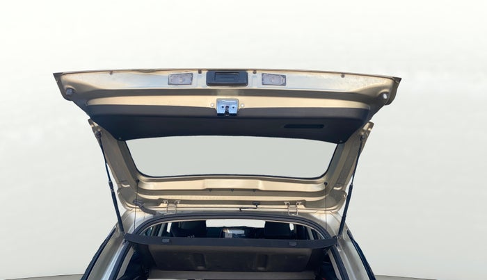 2021 KIA SONET GTX PLUS 1.0 IMT, Petrol, Manual, 39,645 km, Boot Door Open