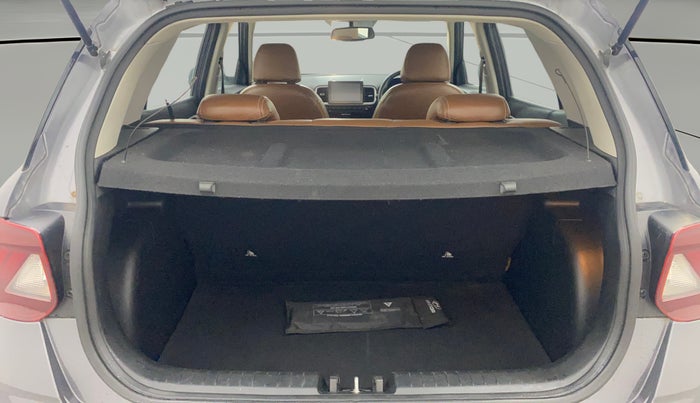 2019 Hyundai VENUE SX PLUS 1.0 TURBO DCT, Petrol, Automatic, 61,795 km, Boot Open Zoomed View