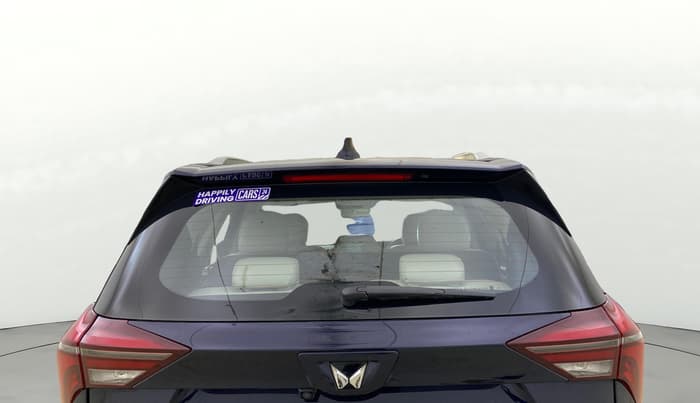 2023 Mahindra XUV700 AX 7 LUXURY P AT 7 STR, Petrol, Automatic, 24,791 km, Rear Windshield