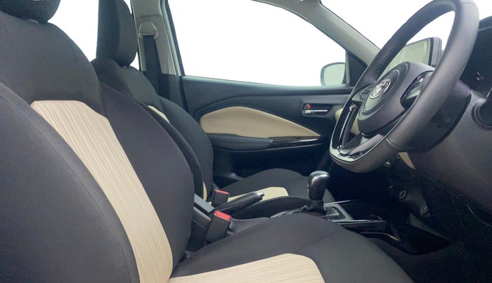 2022 Toyota Glanza V AMT, Petrol, Automatic, 14,530 km, Right Side Front Door Cabin