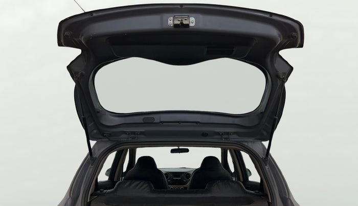 2019 Hyundai Grand i10 MAGNA 1.2 KAPPA VTVT, Petrol, Manual, 72,636 km, Boot Door Open