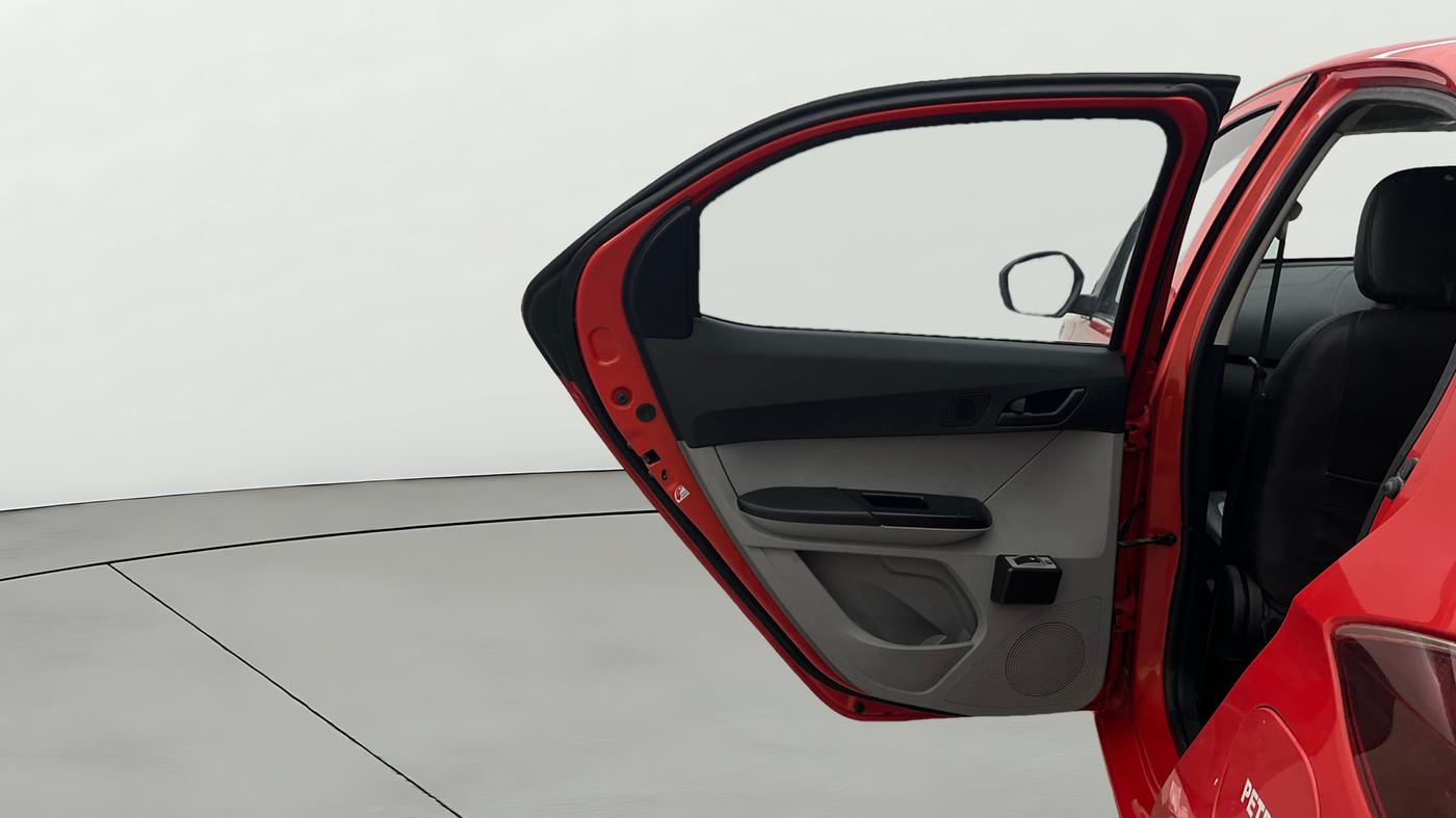 2020 Tata Tiago XE PETROL, Petrol, Manual, 35,532 km, LHS Rear Door