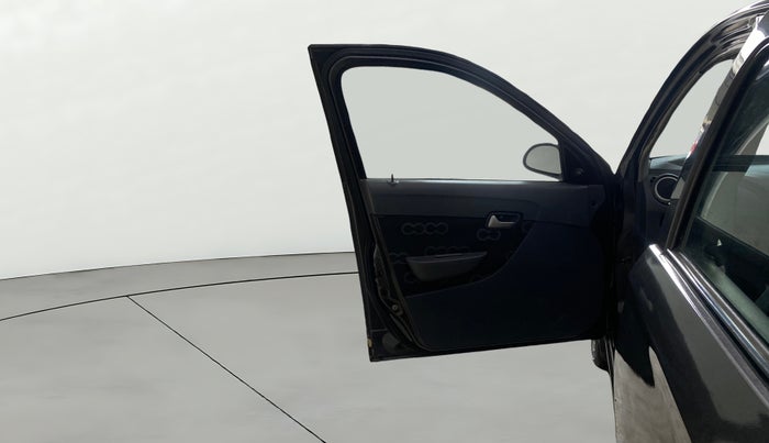 2015 Maruti Alto 800 LXI, Petrol, Manual, 17,676 km, LHS Front Door