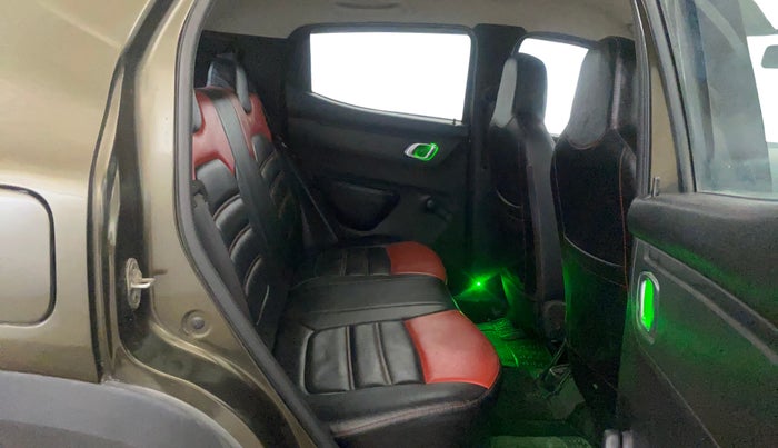 2019 Renault Kwid RXT 1.0 (O), Petrol, Manual, 31,523 km, Right Side Rear Door Cabin