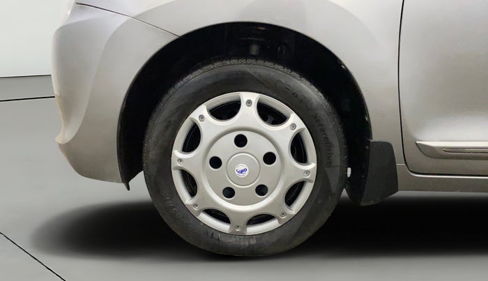 2017 Maruti Baleno DELTA PETROL 1.2, Petrol, Manual, 1,13,548 km, Left Front Wheel