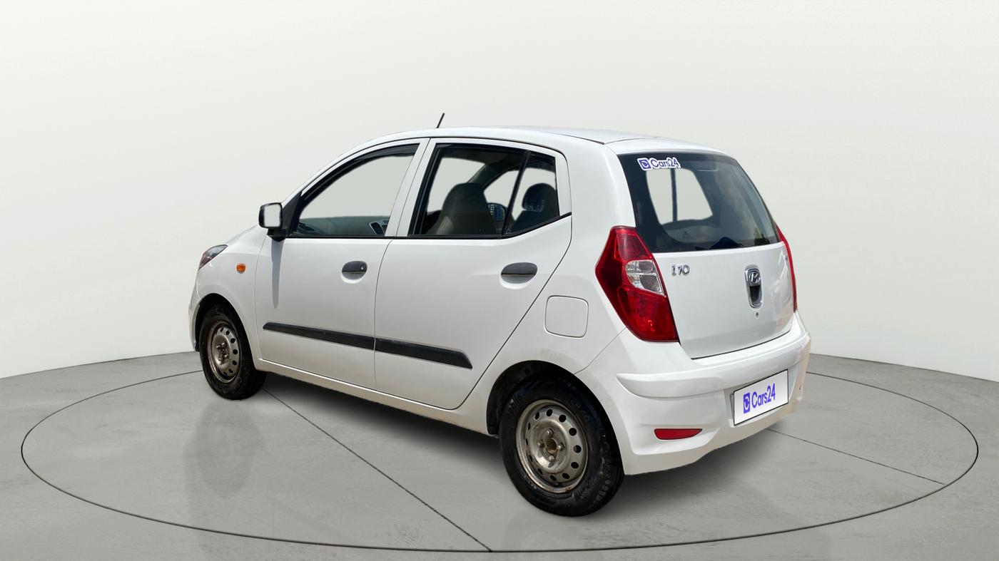 2016 Hyundai i10 MAGNA 1.1, CNG, Manual, 1,47,098 km, Left Back Diagonal