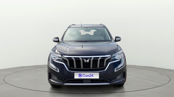 2022 Mahindra XUV700 AX 5 P AT 5 STR, Petrol, Automatic, 20,014 km, Front