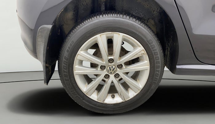 2014 Volkswagen Polo HIGHLINE1.2L, Petrol, Manual, 55,295 km, Right Rear Wheel