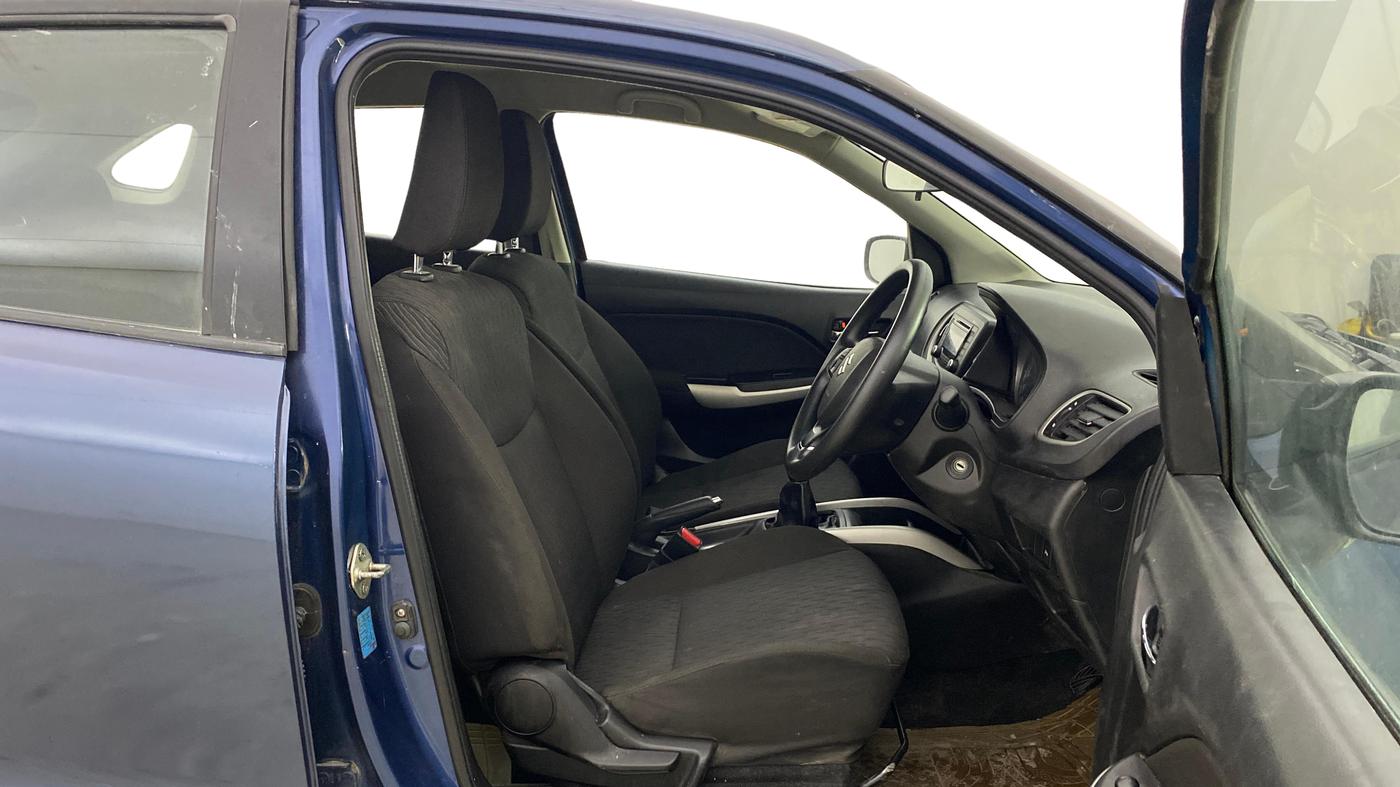 2017 Maruti Baleno DELTA PETROL 1.2, Petrol, Manual, 39,286 km, Right Side Front Door Cabin