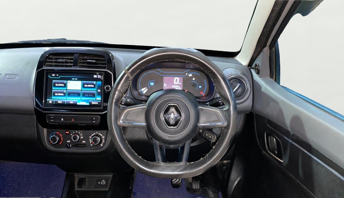 2020 Renault Kwid RXT 1.0 AMT (O), Petrol, Automatic, 55,015 km, Steering Wheel Close Up