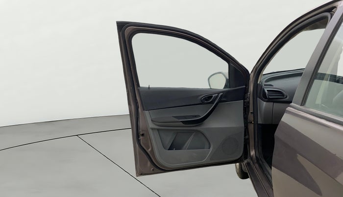 2018 Tata TIGOR XT PETROL, Petrol, Manual, 47,102 km, LHS Front Door