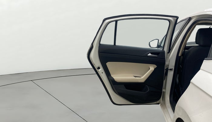 2022 Volkswagen VIRTUS HIGHLINE TSI 1.0 AT, Petrol, Automatic, 28,552 km, LHS Rear Door