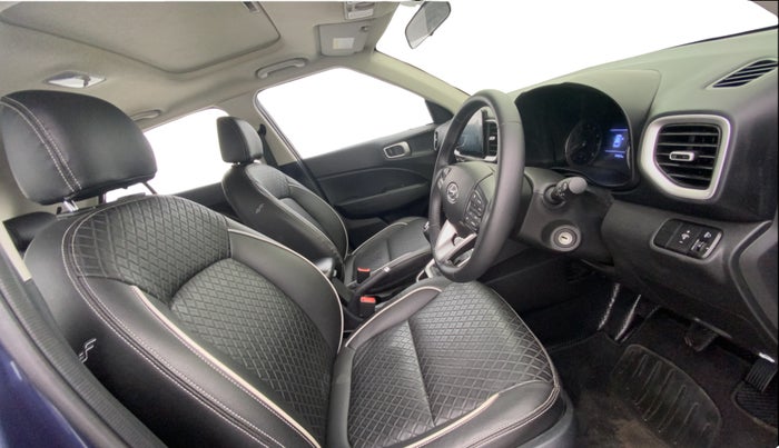 2021 Hyundai VENUE SX 1.0 TURBO, Petrol, Manual, 19,027 km, Right Side Front Door Cabin