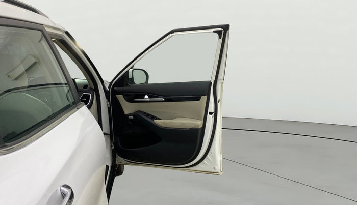 2020 KIA SELTOS HTX PLUS AT1.5 DIESEL, Diesel, Automatic, 93,570 km, RHS Front Door