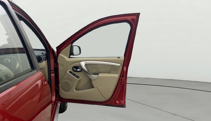 2014 Nissan Terrano XL (P), Petrol, Manual, 1,24,832 km, RHS Front Door