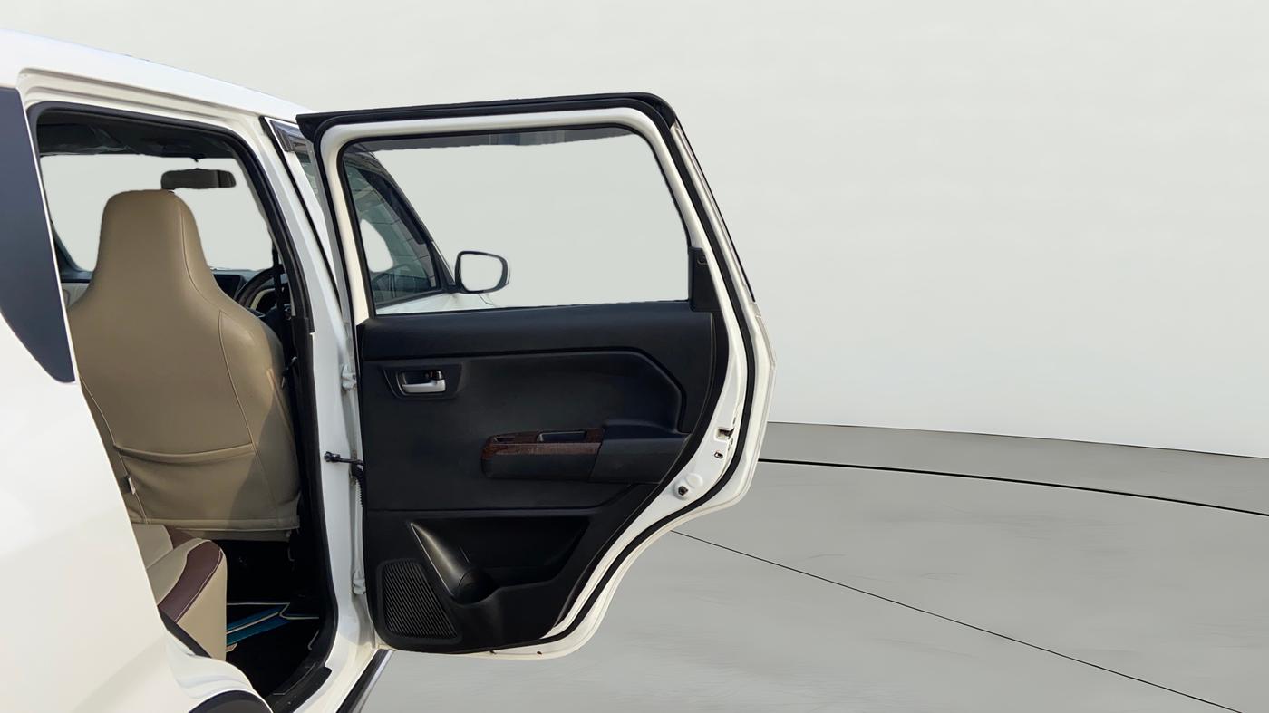 2020 Maruti New Wagon-R VXI 1.0 AMT, Petrol, Automatic, 31,840 km, RHS Rear Door