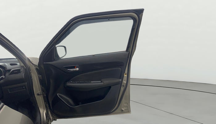 2018 Maruti Swift VXI AMT, Petrol, Automatic, 38,503 km, RHS Front Door