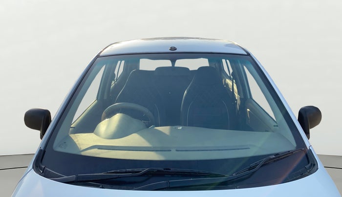 2013 Hyundai i10 MAGNA 1.1, CNG, Manual, 80,438 km, Front Windshield