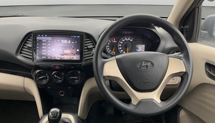 2020 Hyundai NEW SANTRO ERA EXECUTIVE, Petrol, Manual, 44,040 km, Steering Wheel Close Up