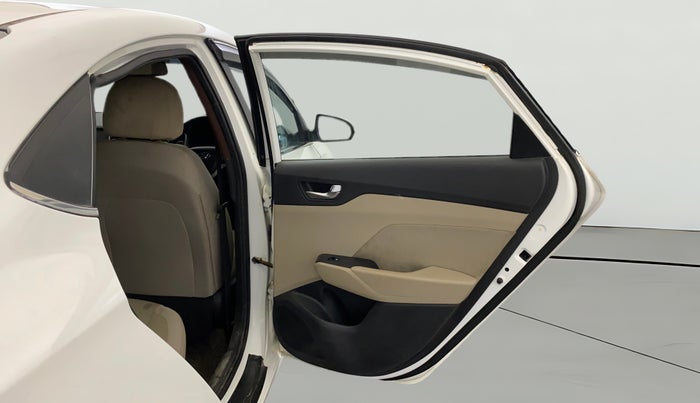 2022 Hyundai Verna SX 1.5 VTVT, Petrol, Manual, 52,780 km, RHS Rear Door