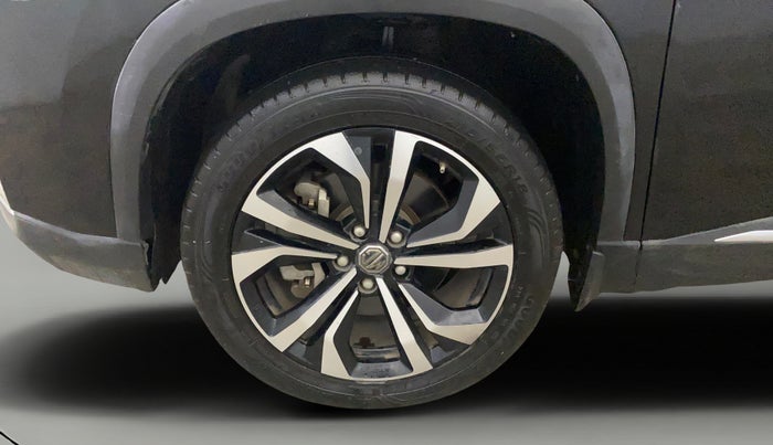 2023 MG HECTOR SHARP PRO 1.5 TURBO MT PETROL, Petrol, Manual, 39,333 km, Left Front Wheel