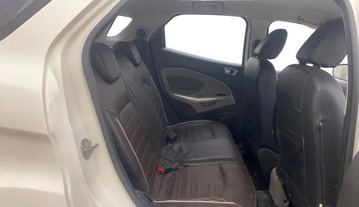 2015 Ford Ecosport TITANIUM 1.5L DIESEL, Diesel, Manual, 94,762 km, Right Side Rear Door Cabin