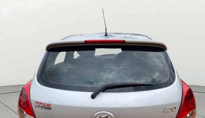 2013 Hyundai i20 ASTA 1.2, Petrol, Manual, 1,02,376 km, Rear Windshield