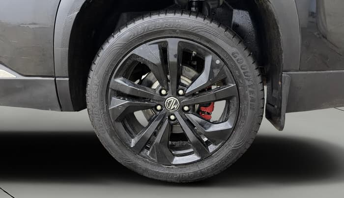 2024 MG HECTOR PLUS BlackStorm 7 STR Diesel, Diesel, Manual, 11,149 km, Left Rear Wheel