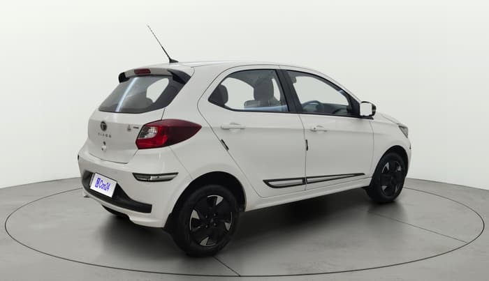 2025 Tata Tiago XTA CNG , CNG, Automatic, 3,158 km, Right Back Diagonal