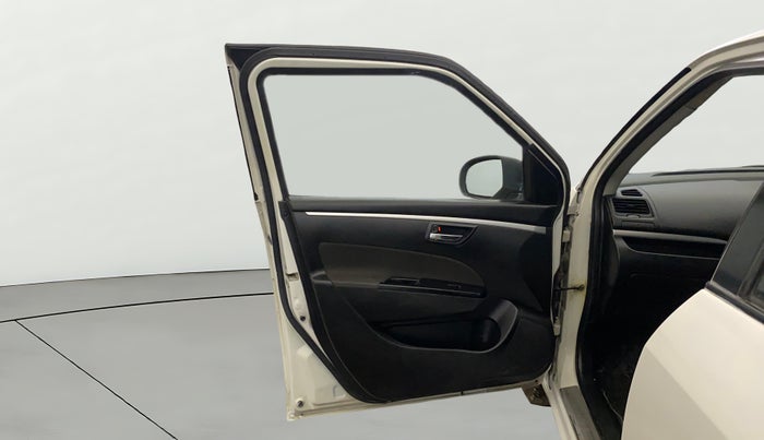 2016 Maruti Swift VXI, Petrol, Manual, 64,708 km, LHS Front Door