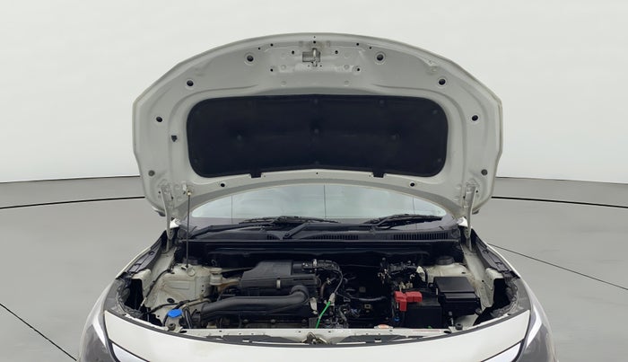 2023 Toyota Glanza V, Petrol, Manual, 32,482 km, Open Bonet