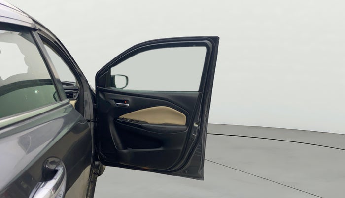 2022 Toyota Glanza V AMT, Petrol, Automatic, 35,951 km, RHS Front Door