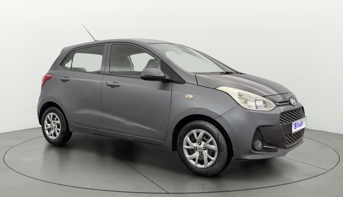 2017 Hyundai Grand i10 MAGNA AT 1.2 KAPPA VTVT, Petrol, Automatic, 75,020 km, Right Front Diagonal