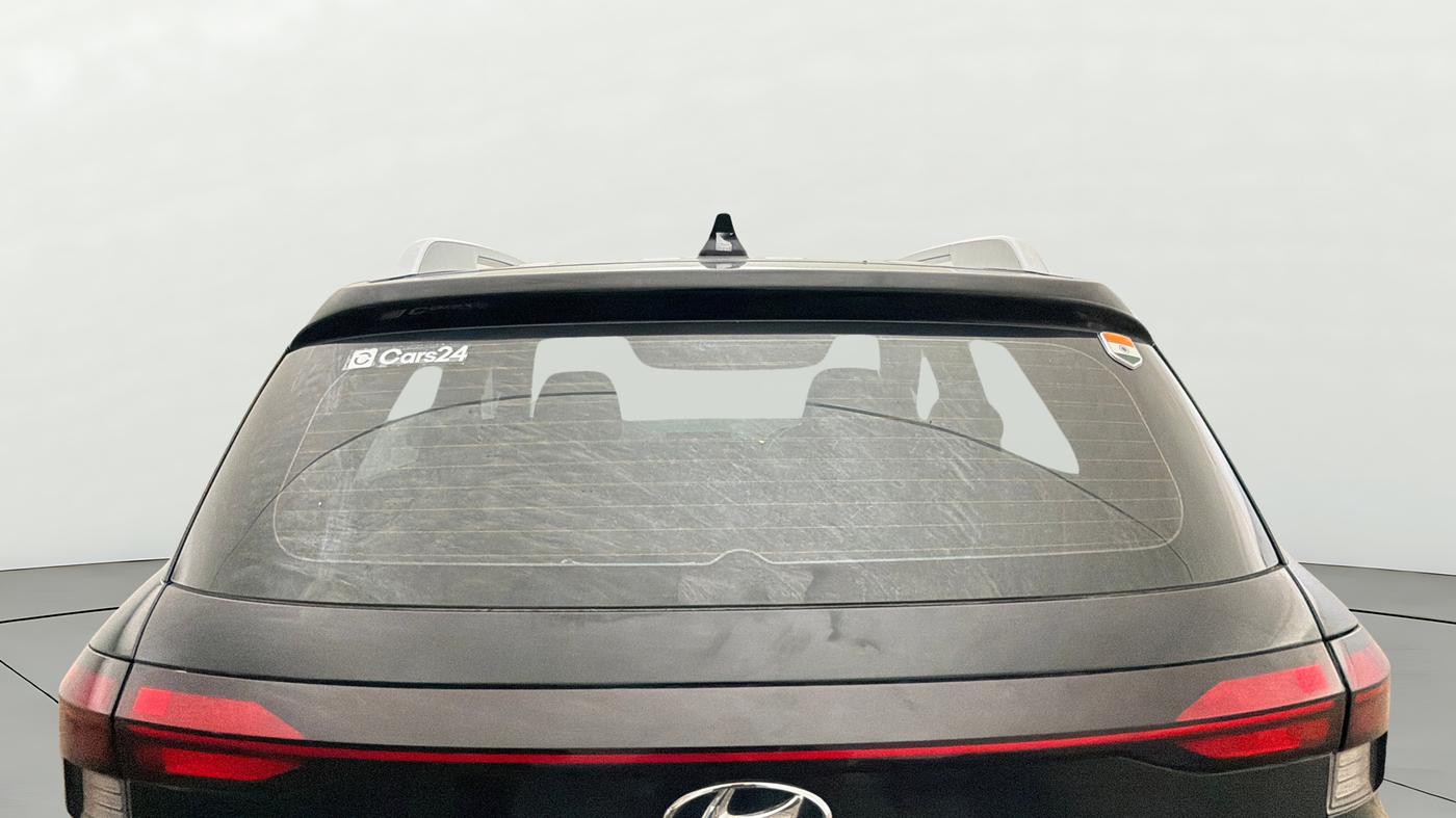2024 Hyundai VENUE S 1.2, Petrol, Manual, 73,858 km, Rear Windshield