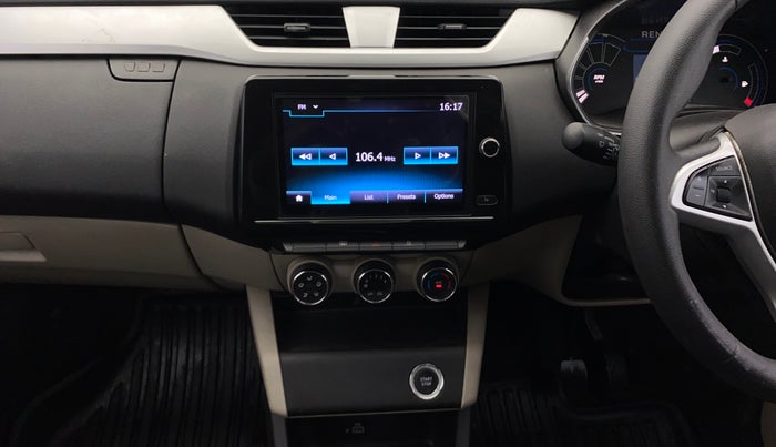 2021 Renault TRIBER RXZ AMT, Petrol, Automatic, 64,858 km, Air Conditioner