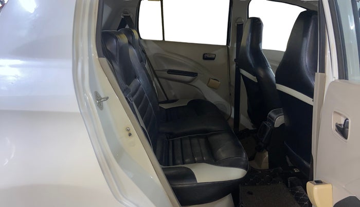 2014 Maruti Celerio LXI, Petrol, Manual, 91,316 km, Right Side Rear Door Cabin