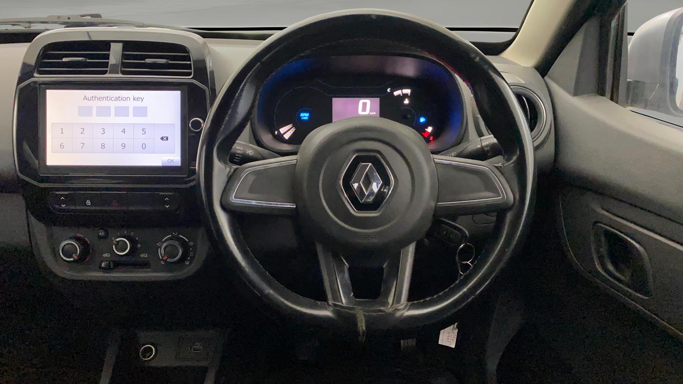 2021 Renault Kwid RXT 1.0 (O), Petrol, Manual, 33,094 km, Steering Wheel Close Up